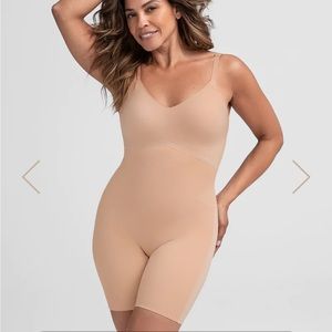 Honeylove Mid-Thigh Bodysuit NWT Color Sand Size XL